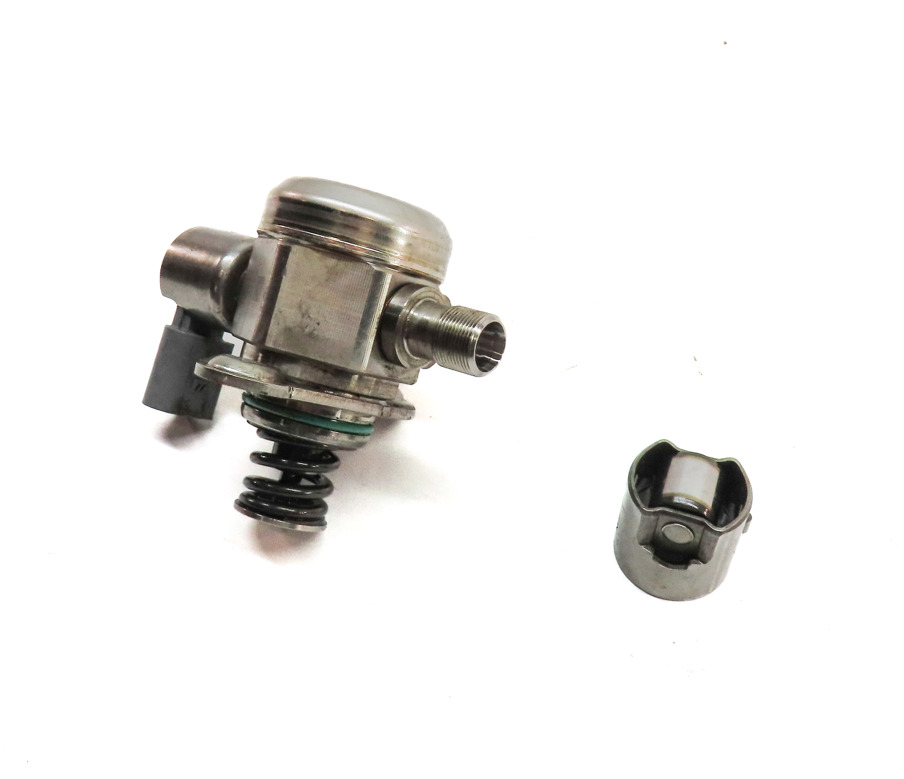 2011-2020 MERCEDES E500 E550 S600 SL450 SL550 GL550 LEFT MECHANICAL FUEL PUMP — exact item pictured